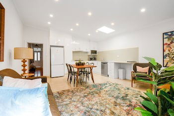 BOUTIQUE STAYS - Carlton Terrace - Nambucca Heads Accommodation 0
