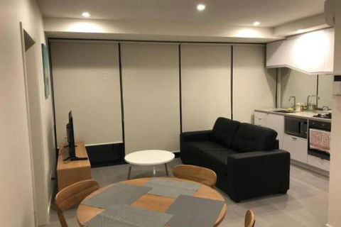 Elegant Modern Apartment In Central Melbourne - Nambucca Heads Accommodation 4