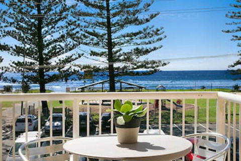 Camden House No.11 - Nambucca Heads Accommodation 0