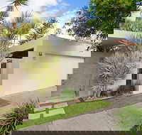 Toby's Beach House - Nambucca Heads Accommodation