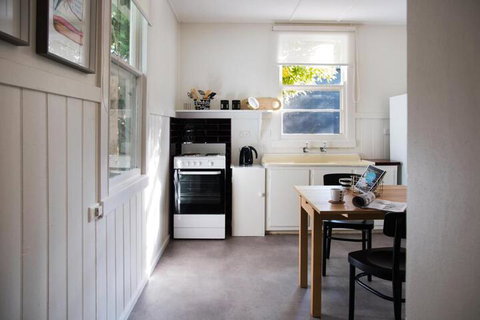 Main Retreat & Cottage - Nambucca Heads Accommodation 5