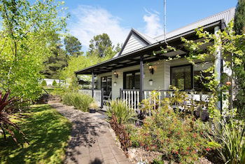 Cottage At 4A - Nambucca Heads Accommodation 0