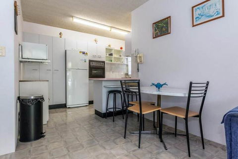 Gretel Lodge Unit 4 / 1 Gretel Close - Nambucca Heads Accommodation 5