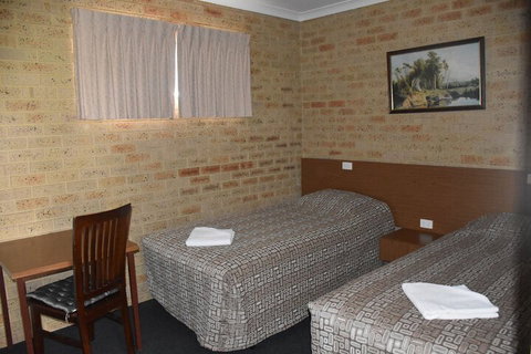 Valley Views Motel & Chalets - Nambucca Heads Accommodation 5