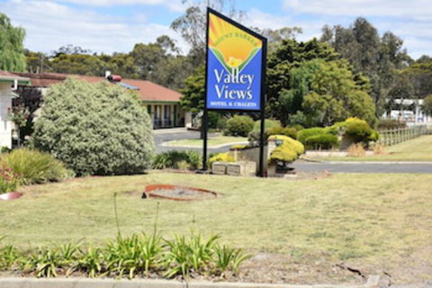 Valley Views Motel & Chalets - Nambucca Heads Accommodation 0