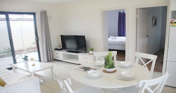 3 Bedroom Cozy Holiday Home - Nambucca Heads Accommodation 2