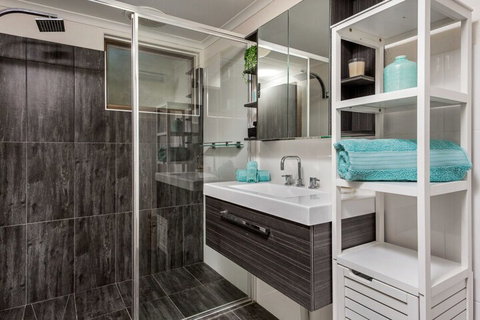 Ocean's 30 - Ultimate Beach Frontage - Nambucca Heads Accommodation 6