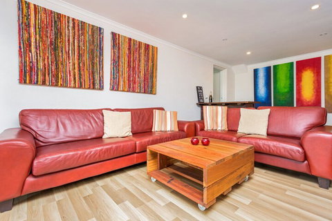 Ocean's 30 - Ultimate Beach Frontage - Nambucca Heads Accommodation 4