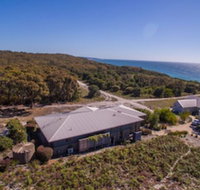 Tura Beachhouse in Dolphin Cove - Nambucca Heads Accommodation