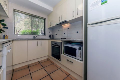 Mistral Court Unit 2 / 17 Mistral Close - Nambucca Heads Accommodation 4