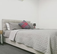 Stylish Waterfront Apt in Rhodes - Nambucca Heads Accommodation