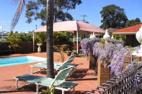 Bomaderry Motor Inn - Nambucca Heads Accommodation 1