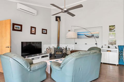 Tree Lodge - Nambucca Heads Accommodation 6