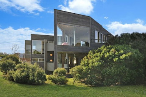 Whispers - Nambucca Heads Accommodation 0