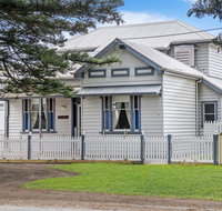 River Charm Cottage - Nambucca Heads Accommodation