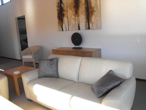 Coolabah Court - Nambucca Heads Accommodation 4