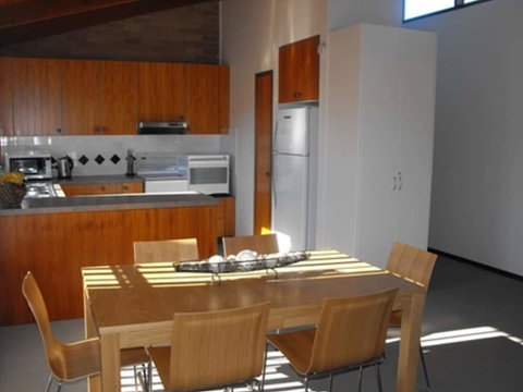 Coolabah Court - Nambucca Heads Accommodation 5