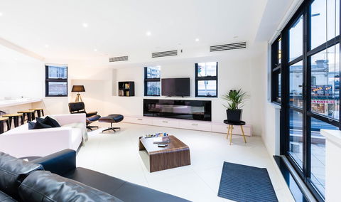MADDISON, 3BDR Port Melbourne Apartment - Nambucca Heads Accommodation 1