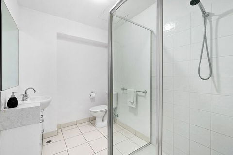 LIZZI, Melbourne Studio Apartment - Nambucca Heads Accommodation 1