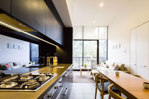 GEORGE, 1BDR North Melbourne Apartment - Nambucca Heads Accommodation 4