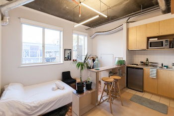 LUCINDA, Carlton Studio Apartment - Nambucca Heads Accommodation 0