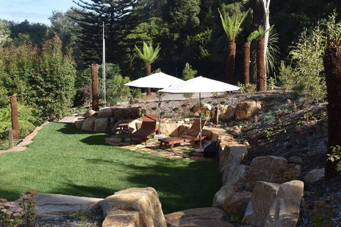Forest Edge Cottage At Merrow Cottages - Nambucca Heads Accommodation 3