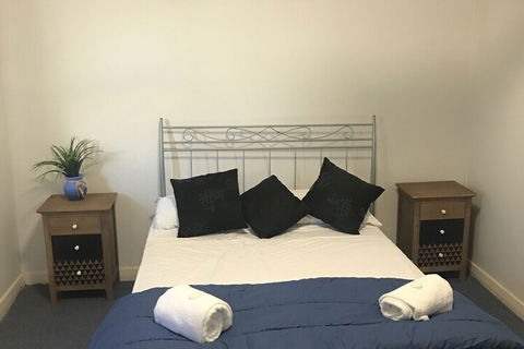 Tin Can Bay Budget Accommodation - Nambucca Heads Accommodation 6