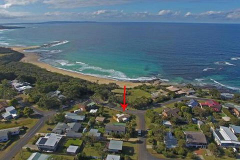 The Beach House In Berrara - Nambucca Heads Accommodation 0