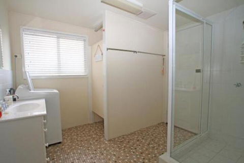 The Beach House In Berrara - Nambucca Heads Accommodation 7