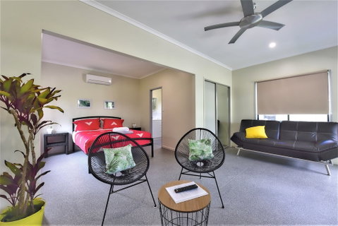 Daintree Peaks ECO Stays - Nambucca Heads Accommodation 3