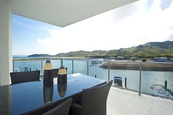 Blue On Blue Superior Studio Room 1361 - Nambucca Heads Accommodation 1