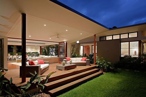 Barefoot At Broken - Nambucca Heads Accommodation 5