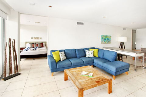 Blue On Blue Apartment 933 - Nambucca Heads Accommodation 1