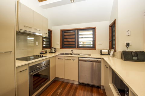 Pure Magnetic Villa 2 - Nambucca Heads Accommodation 6