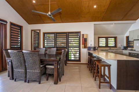 Pure Magnetic Villa 9 - Nambucca Heads Accommodation 3