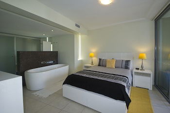 Blue On Blue Apartment 921 - Nambucca Heads Accommodation 0