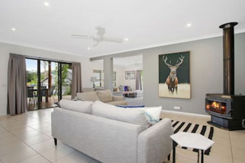 Always Bright - A Bright Escape - Nambucca Heads Accommodation 0