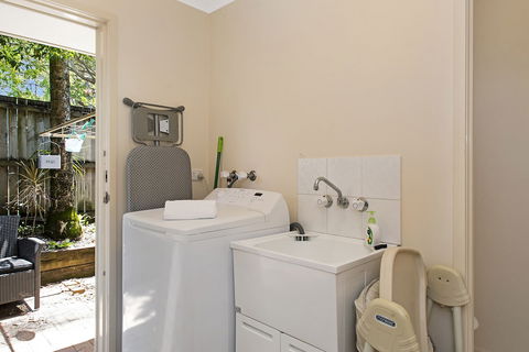 Growder Court 3 - Coolum Beach QLD - Nambucca Heads Accommodation 2