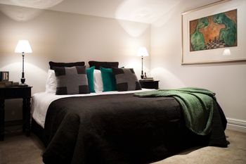Red Earth Rock - Nambucca Heads Accommodation 1