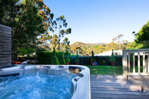 Hepburn View - Nambucca Heads Accommodation 3
