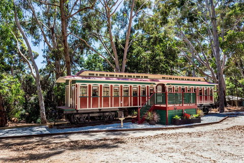 Oak Tree Cottage - Mundaring - Nambucca Heads Accommodation 4