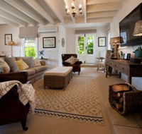 Hill House - Nambucca Heads Accommodation