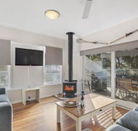 Blue Water 127 Government Road - Nambucca Heads Accommodation