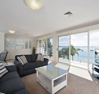 Soldiers Point Road 245 Wanda View - Nambucca Heads Accommodation