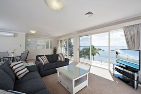 Soldiers Point Road 245 Wanda View - Nambucca Heads Accommodation 0