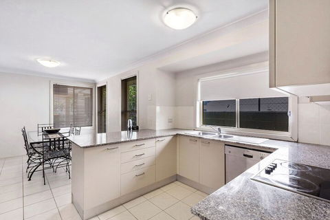 Alida Place 1 Lagoons Estate - Nambucca Heads Accommodation 3