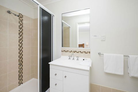 Farmers Daughter Wines - Nambucca Heads Accommodation 6