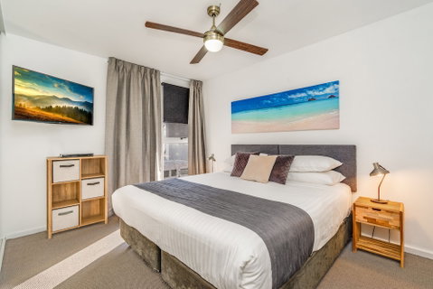 Beau Monde Apartments Newcastle - Worth Place Apartment - Nambucca Heads Accommodation 3