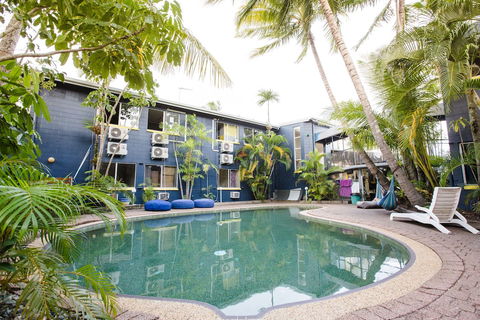 Mad Monkey Backpackers Village - Nambucca Heads Accommodation 2