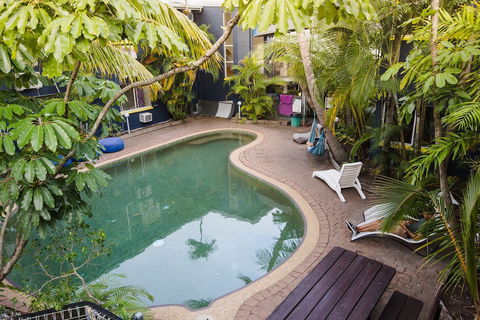 Mad Monkey Backpackers Village - Nambucca Heads Accommodation 3